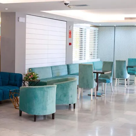 Oasis Hotel